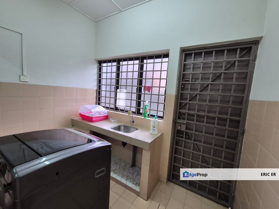 Taman Gaya 1.5 Storey Terrace House For Sale , Johor, Ulu Tiram