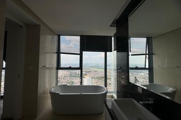 The Astaka @ 1 Bukit Senyum