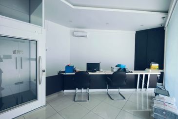 Taman Austin Perdana