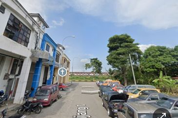 Taman Scientex Terrace Factory For Sale ( Tenanted)