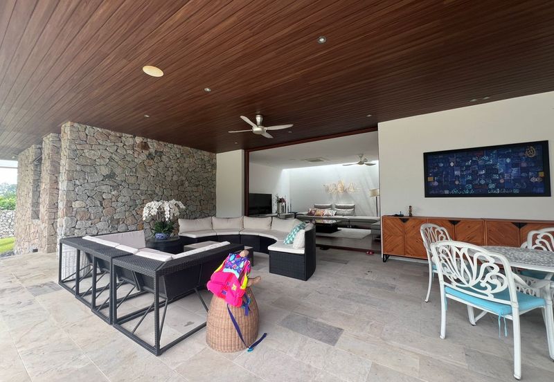 Ledang Height @ Iskandar Puteri Bungalow House with Private Pool For Sale