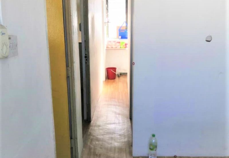 Flat Taman Ungku Tun Aminah