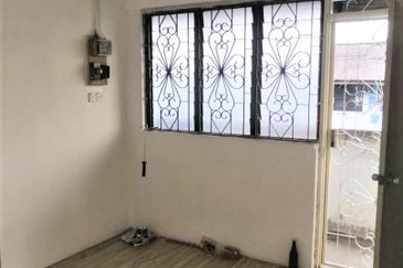 Flat Taman Ungku Tun Aminah