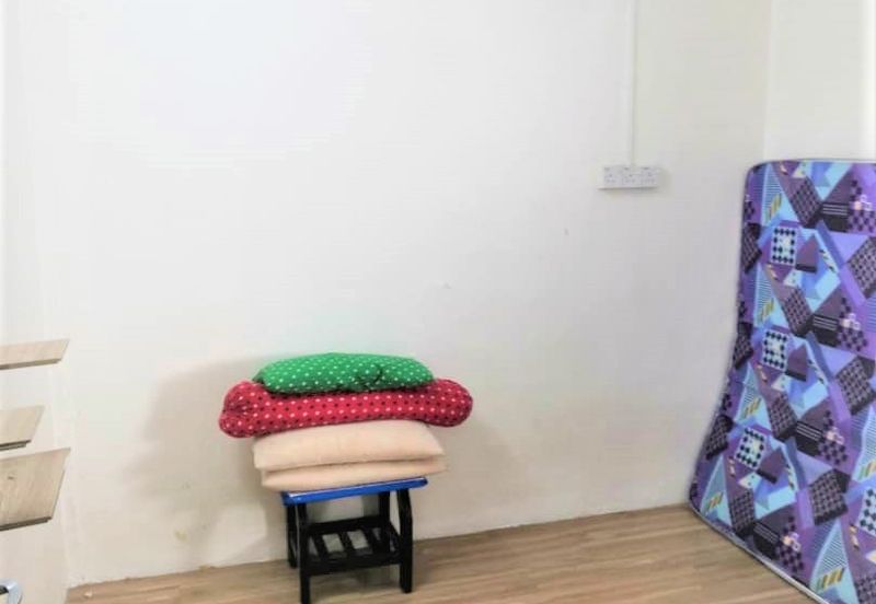 Flat Taman Ungku Tun Aminah