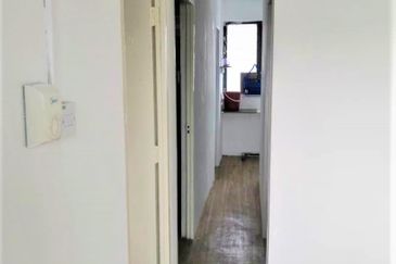 Flat Taman Ungku Tun Aminah