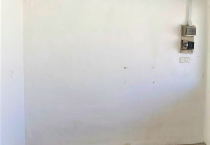 Flat Taman Ungku Tun Aminah