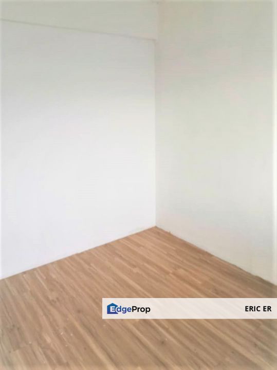 Taman Ungku Tun Aminah, Skudai 3 Bedrooms Flat For Sale, Johor, Johor Bahru