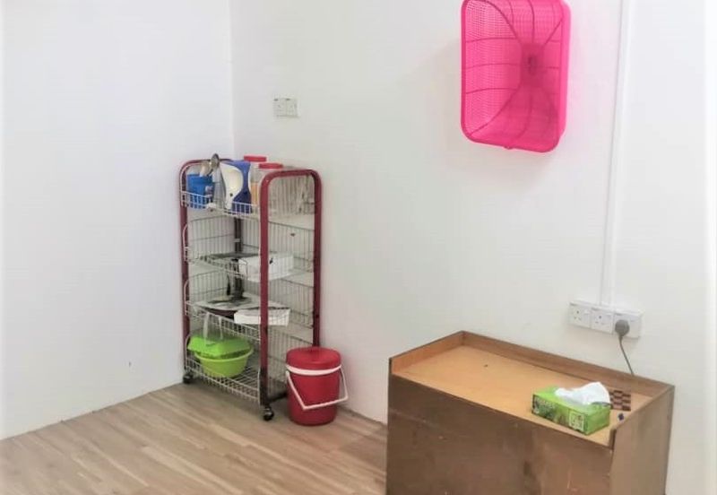 Flat Taman Ungku Tun Aminah