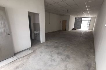 Eco Summer, Johor Bahru @ Single Storey Medium Cost Shop For Sale