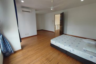 Isola Villa @ Senibong Cove