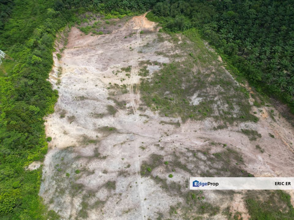 Bukit Batu @ Sedenak Medium Industrial Land For Sale (Road Side), Johor, Kulai