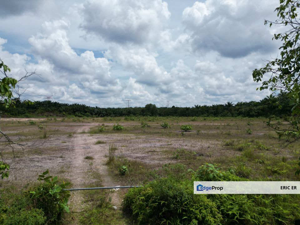 Bukit Batu @ Sedenak Medium Industrial Land For Sale (Road Side), Johor, Kulai