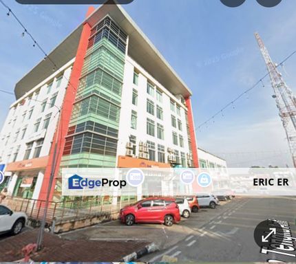 Taman Merdeka, Pekan Ground Floor Shop For Sale, Pahang, Pekan