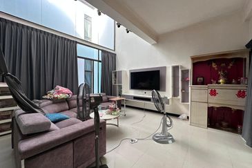 Taman Sri Laguna, Perling, Johor Bahru. Double Storey Terrace Superlink House For Sale