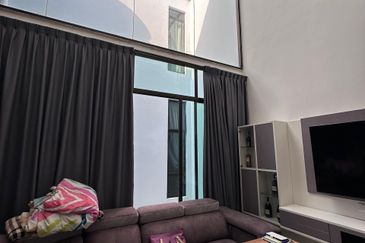 Taman Sri Laguna, Perling, Johor Bahru. Double Storey Terrace Superlink House For Sale