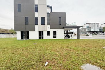 Sunway Lenang Heights