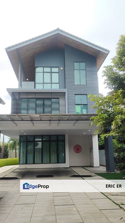 Senibong Cove @ Isola Grandeur Three Storey Bungalow House For Sale, Johor, Masai