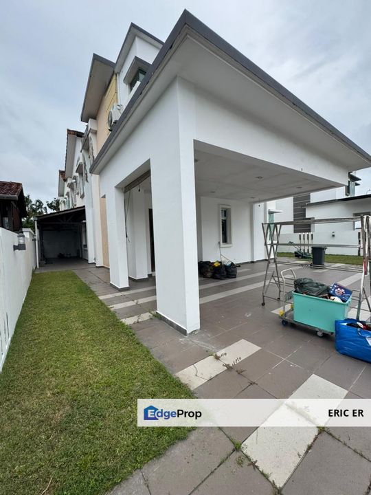 Taman Gaya Precint 5B, Ulu Tiram. Two Storey Link Bungalow For Sale, Johor, Ulu Tiram