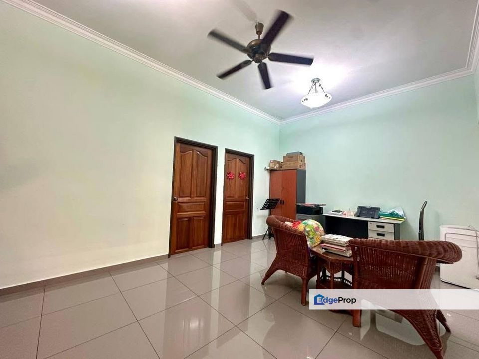 Bandar Putra Kulai @ IOI Palm Villa Gate A Double Storey Bungalow For Sale, Johor, Kulai