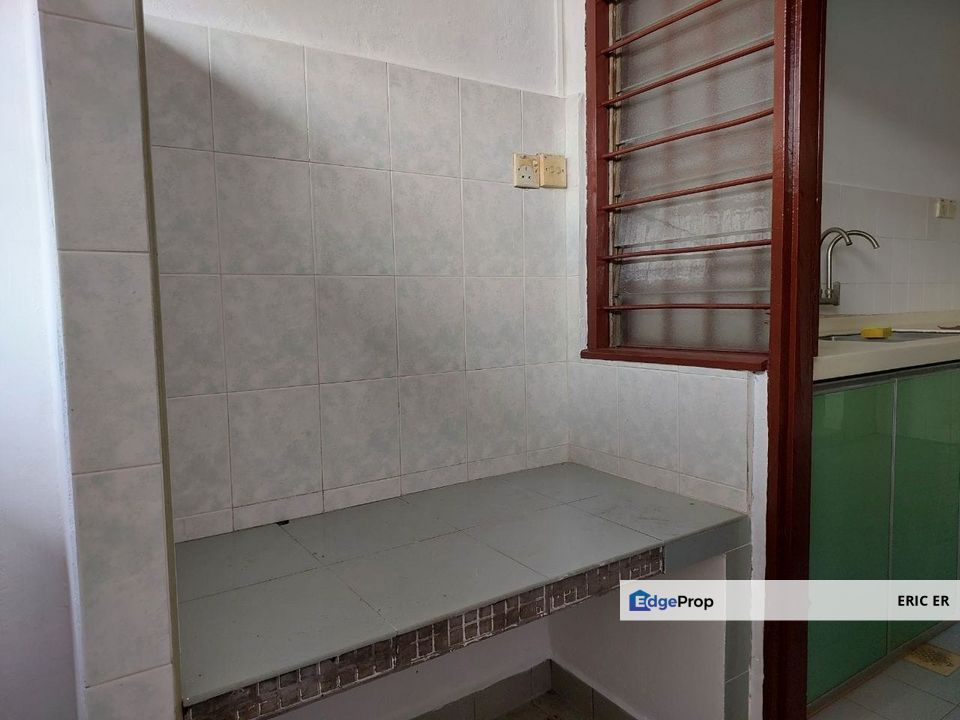 Taman Puteri Wangsa, Ulu Tiram. Single Storey Terrace House For Sale, Johor, Ulu Tiram