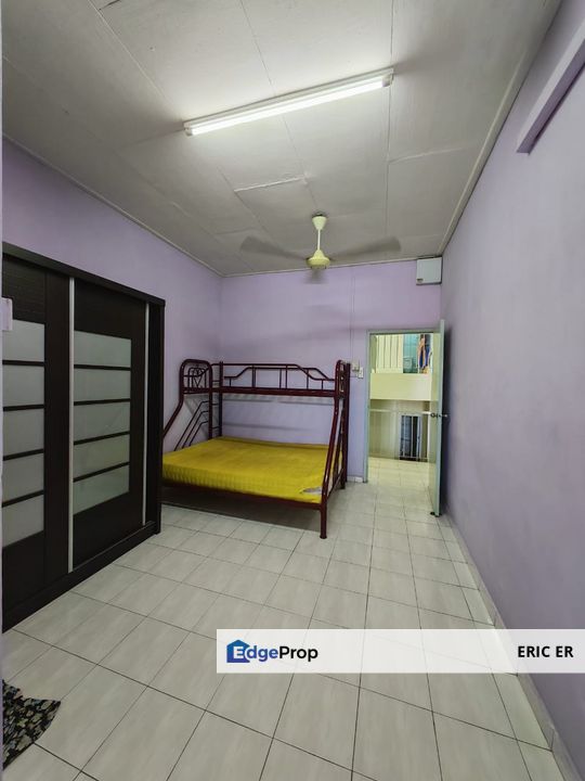 Taman Bukit Jaya, Ulu Tiram. 1.5 Storey Terrace House For Sale ( Renovated & Nice unit), Johor, Ulu Tiram