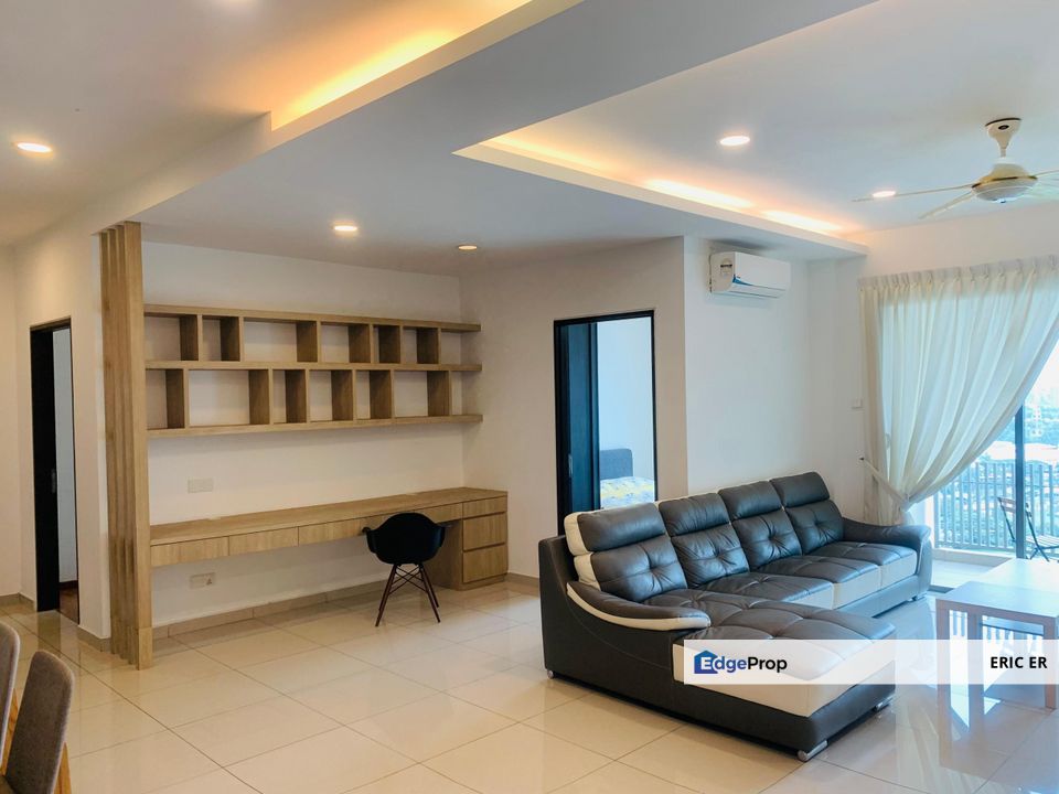 Taman Molek @ Molek Pine 3, Johor Bahru. 3+1 Bedrooms High Floor For Sale, Johor, Johor Bahru