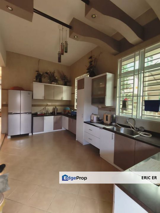 Pontian, Jln Mawar. Double Storey Semi Detached House For Sale, Johor, Pontian