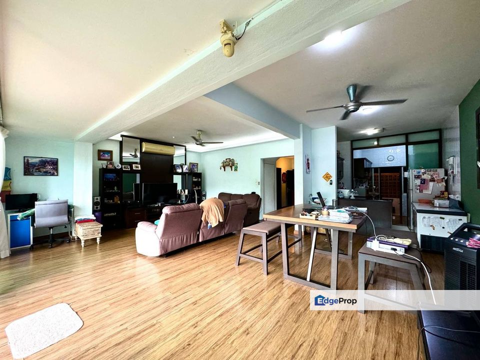 RENOVATED Armani Terrace 1, Duplex Condominium, Damansara Perdana, Selangor, Petaling Jaya