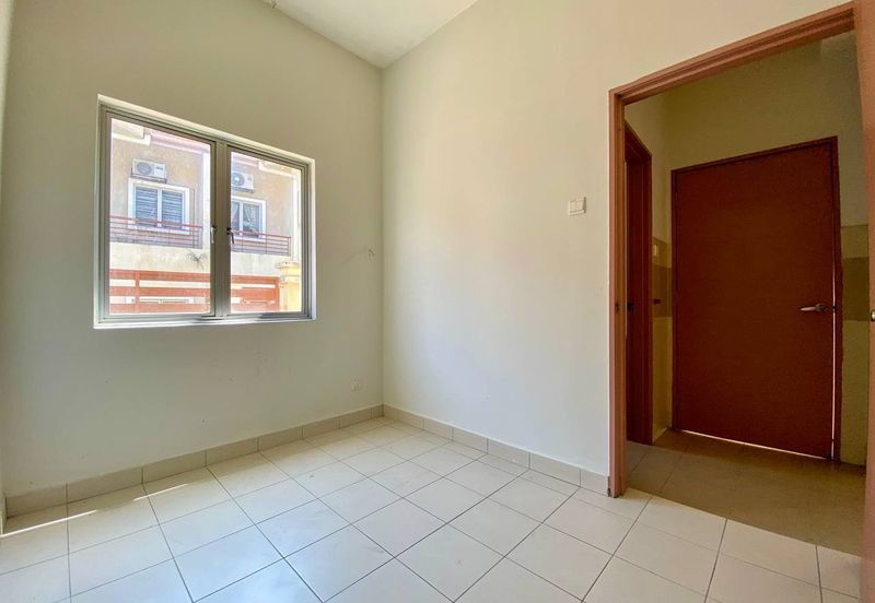 Opulenia @ Denai Alam