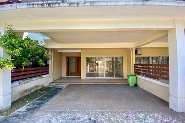 Opulenia @ Denai Alam