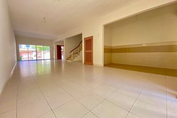 Opulenia @ Denai Alam