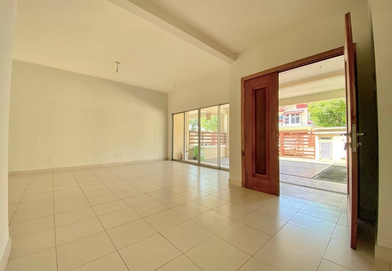 Opulenia @ Denai Alam