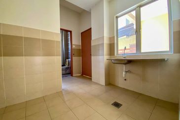 Opulenia @ Denai Alam