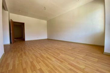 Opulenia @ Denai Alam