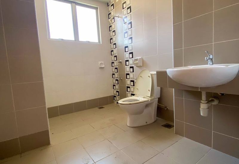 Opulenia @ Denai Alam