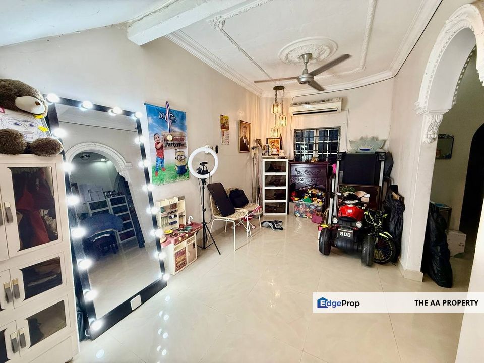 RENOVATED | Double Storey Terrace Taman Medan Baru Petaling Jaya, Selangor, Petaling Jaya