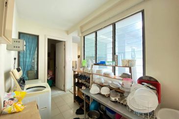 Ara Hill Condominium