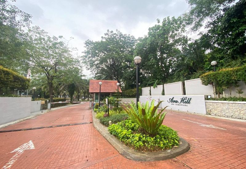 Ara Hill Condominium