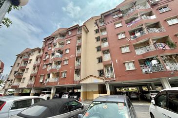 Teratai Mewah Apartment