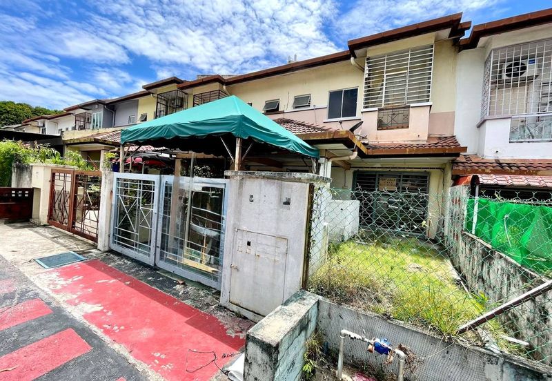 Bandar Mahkota Cheras