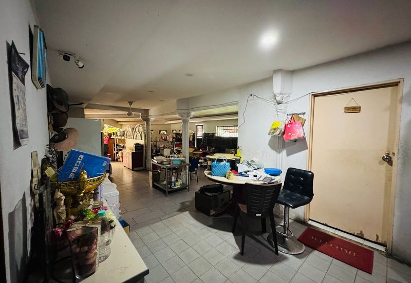 Seksyen 4, Shah Alam