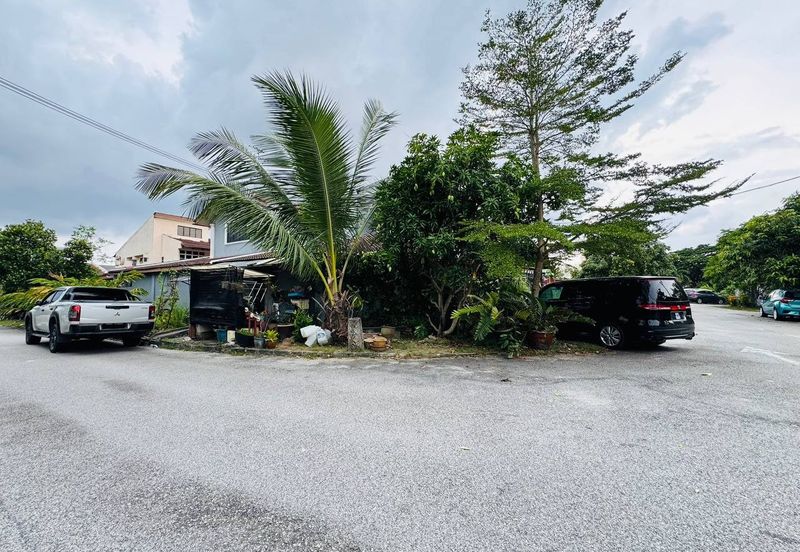 Seksyen 4, Shah Alam