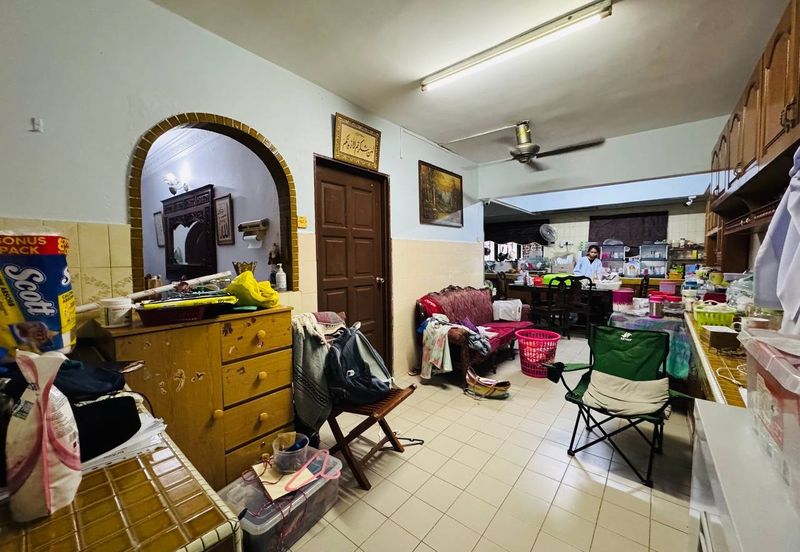 Seksyen 4, Shah Alam