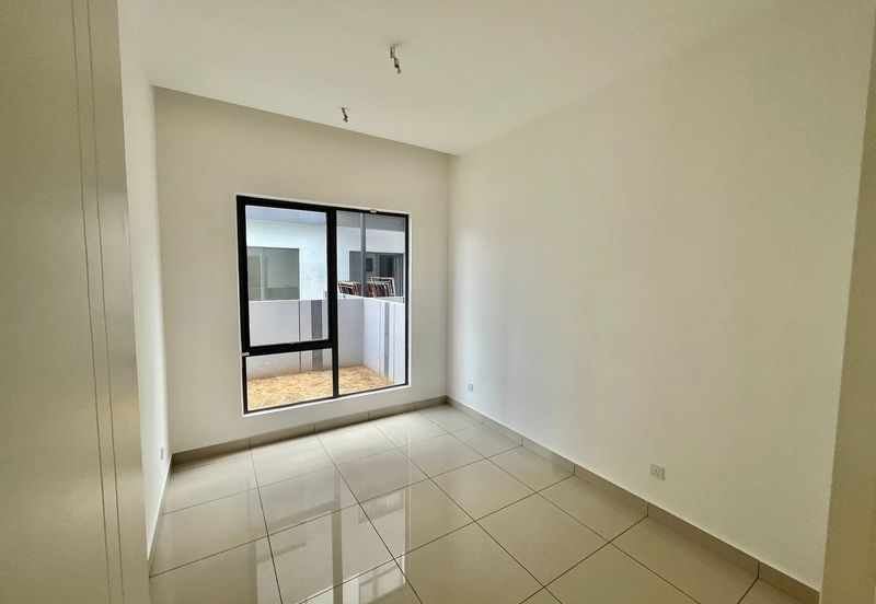 Broadleaf Residences, Hometree