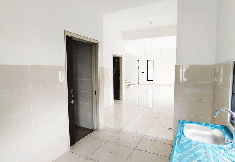 Elmina Green Three @ City of Elmina