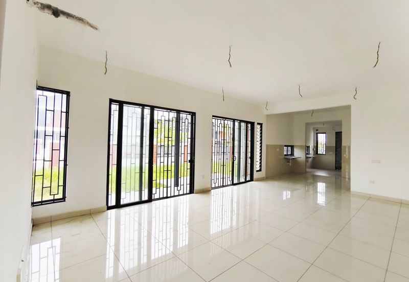 Elmina Green Three @ City of Elmina