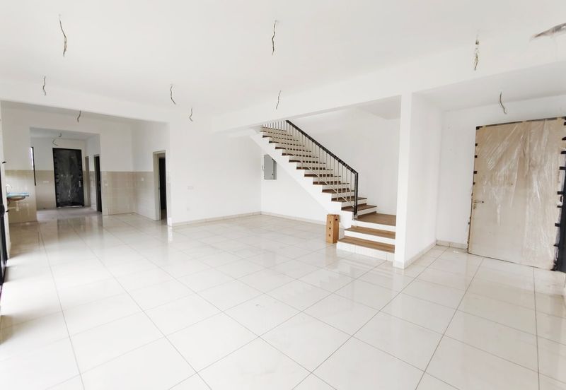 Elmina Green Three @ City of Elmina