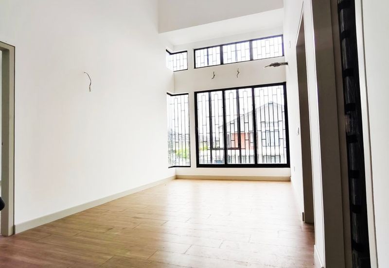 Elmina Green Three @ City of Elmina