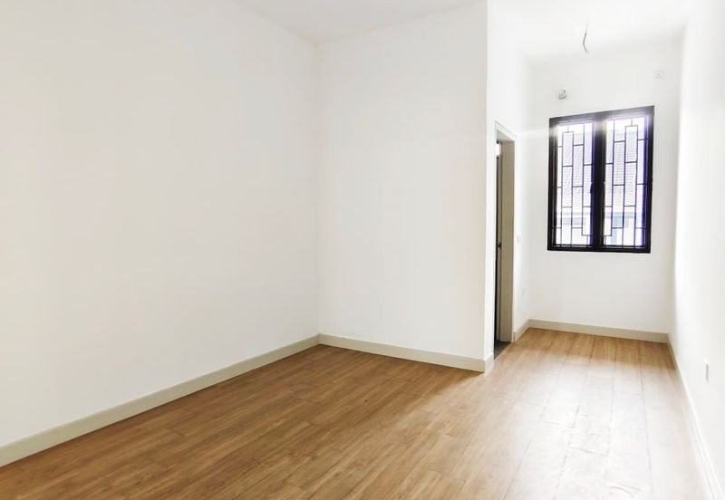 Elmina Green Three @ City of Elmina