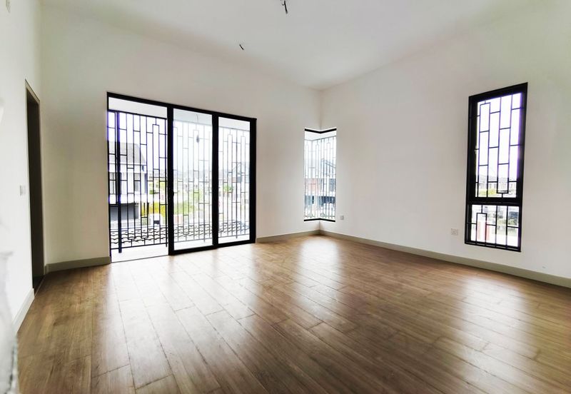 Elmina Green Three @ City of Elmina